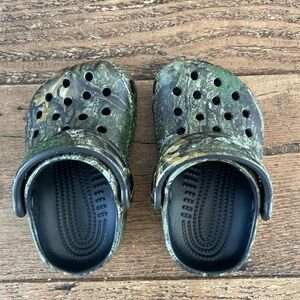 CROCS APX CAMO Littles